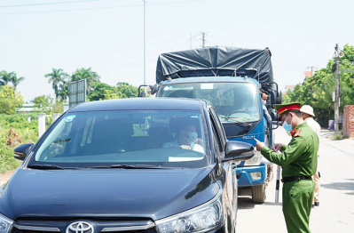 Tăng cường giám sát hiệu lực giấy xét nghiệm Covid-19 của lái xe